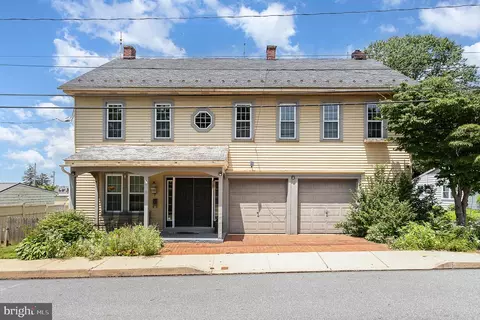 11 Landis Ave, Millersville, PA 17551
