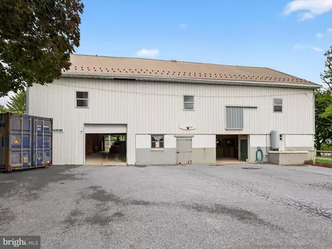 Exterior - 105 Fairland Rd, Lititz, PA 17543 photo 10 of 18