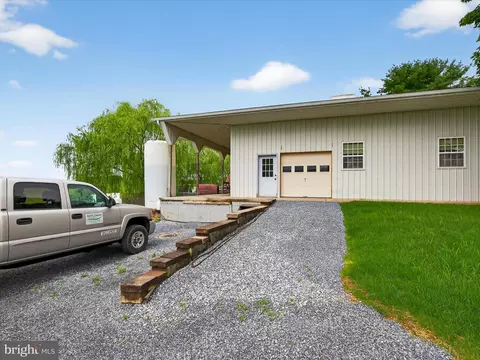 Exterior - 105 Fairland Rd, Lititz, PA 17543 photo 14 of 18