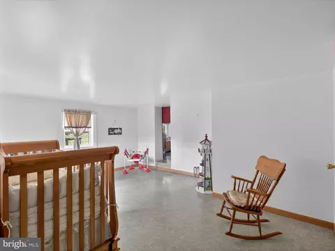 Bedroom - 105 Fairland Rd, Lititz, PA 17543 photo 7 of 8