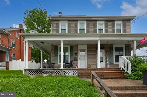 305 N Market St, Elizabethtown, PA 17022