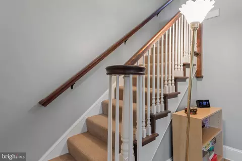 Entry Way - 420 Linden St, Lititz, PA 17543 photo 2 of 5