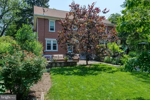Exterior - 420 Linden St, Lititz, PA 17543 photo 10 of 10