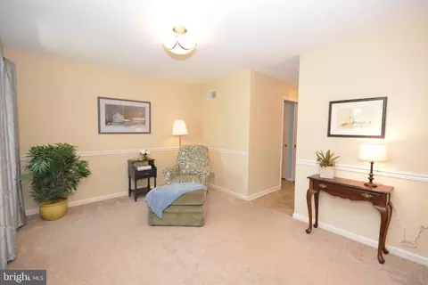 Entry Way - 321 Coventry Ln, Lititz, PA 17543 photo 1 of 4