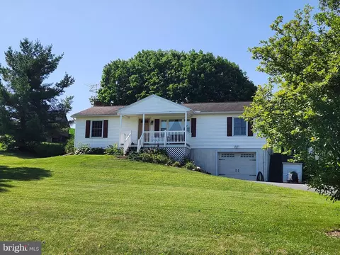 318 Long Ln, Lititz, PA 17543