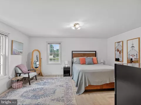 Bedroom - 27 Diane Ave, Lititz, PA 17543 photo 5 of 5