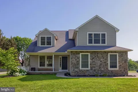 631 Owl Hill Rd, Lititz, PA 17543