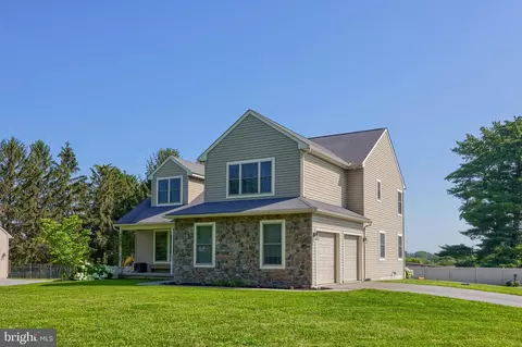 631 Owl Hill Rd, Lititz, PA 17543 photo 3