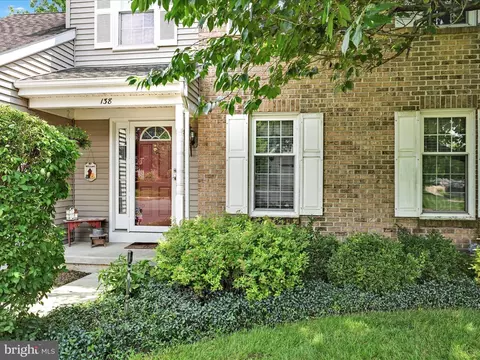 Exterior - 138 Laurie Ln, Lititz, PA 17543 photo 5 of 11