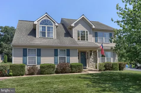 50 Tower Dr, Elizabethtown, PA 17022
