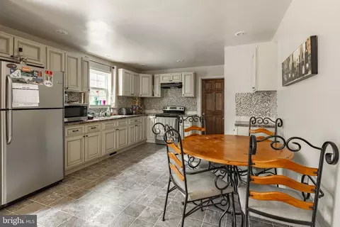 Kitchen - 21 Martic Forge Loop, Pequea, PA 17565 photo 7 of 7