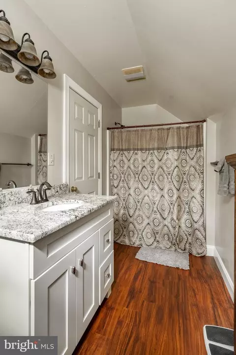 Bath - 21 Martic Forge Loop, Pequea, PA 17565 photo 6 of 6