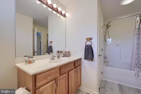 108 Winterberry Ct, Lititz, PA 17543 photo 39
