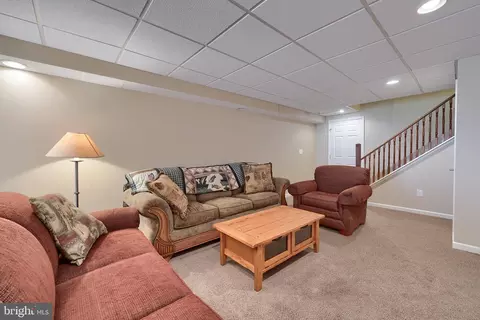 108 Winterberry Ct, Lititz, PA 17543 photo 41