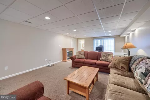 108 Winterberry Ct, Lititz, PA 17543 photo 42