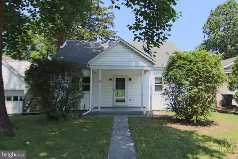 636 Mount Gretna Rd, Elizabethtown, PA 17022