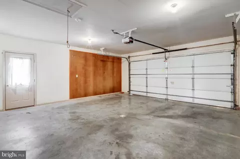 Entry Way - 7 Kurtz Dr, Lititz, PA 17543 photo 1 of 1