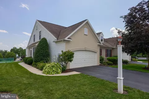 24 Kennedy St, Lancaster, PA 17602