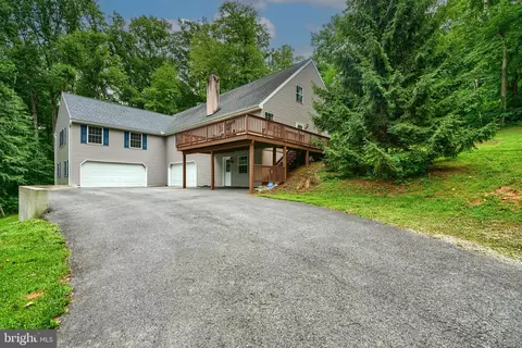25 Red Hill Rd, Pequea, PA 17565