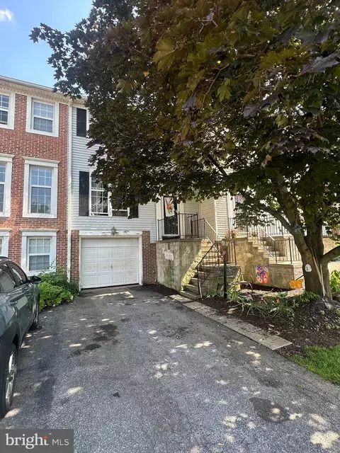 42 Brookfield Rd, Lititz, PA 17543