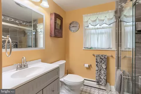 3 Pfautz Ave, Lititz, PA 17543 photo 15