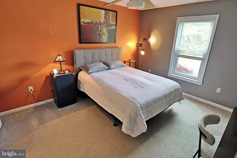 Bedroom - 14 Crimson Ln, Lititz, PA 17543 photo 3 of 6