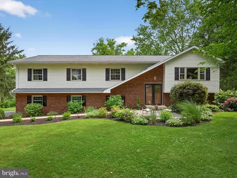191 Carol Dr, Washington Boro, PA 17582
