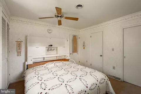Bedroom - 38 Skyview Ln, Lititz, PA 17543 photo 2 of 7