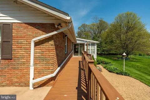 Exterior - 38 Skyview Ln, Lititz, PA 17543 photo 4 of 11