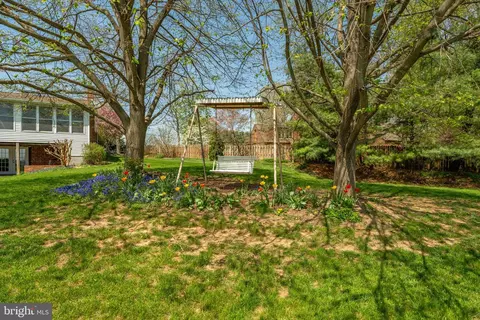 Exterior - 38 Skyview Ln, Lititz, PA 17543 photo 9 of 11