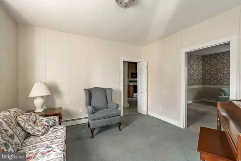 Living - 1407 Brunnerville Rd, Lititz, PA 17543 photo 4 of 4