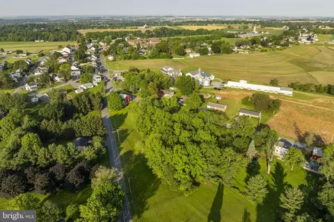 View/Area - 1407 Brunnerville Rd, Lititz, PA 17543 photo 4 of 5