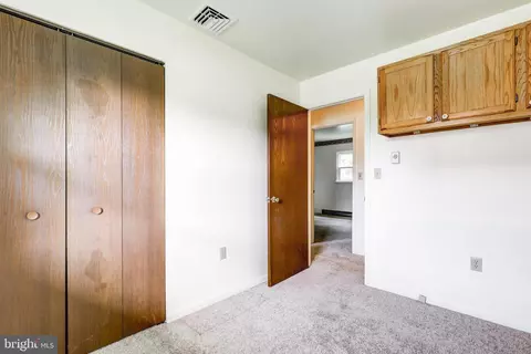 635 W Orange St, Lititz, PA 17543 photo 18
