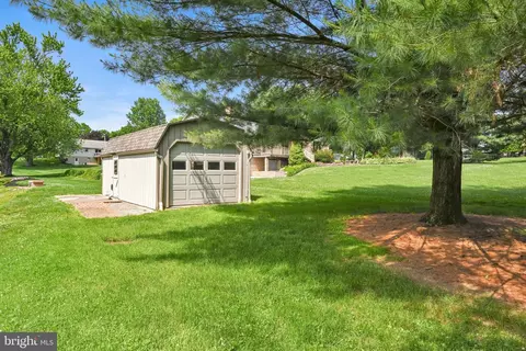 Other - 10 Farm Ln # A, Lititz, PA 17543 photo 15 of 20