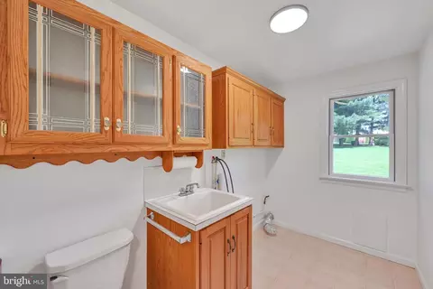 Other - 10 Farm Ln # A, Lititz, PA 17543 photo 8 of 20