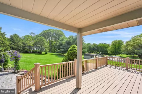 Exterior - 10 Farm Ln # A, Lititz, PA 17543 photo 4 of 8