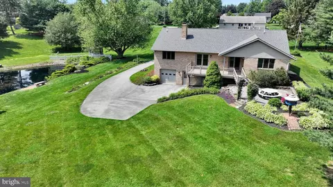 Other - 10 Farm Ln # A, Lititz, PA 17543 photo 19 of 20