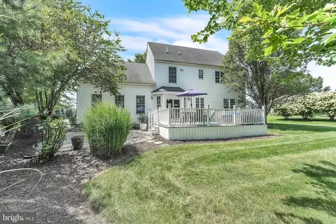 Exterior - 961 Buckwalter Rd, Lititz, PA 17543 photo 6 of 6