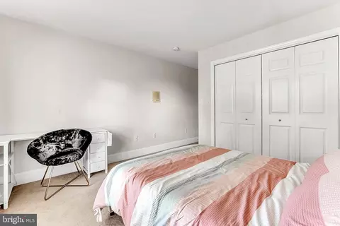 Bedroom - 961 Buckwalter Rd, Lititz, PA 17543 photo 4 of 8