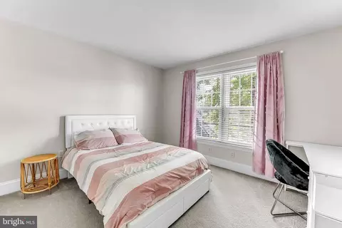Bedroom - 961 Buckwalter Rd, Lititz, PA 17543 photo 3 of 8