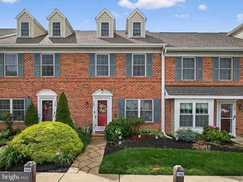 122 Delancy Pl, Lancaster, PA 17601