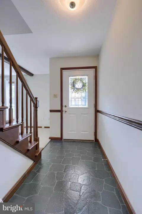 Entry Way - 26 Green Acre Rd, Lititz, PA 17543 photo 1 of 5