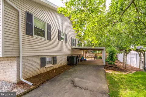 Other - 404 W Marion St, Lititz, PA 17543 photo 2 of 13
