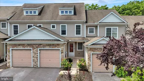 Exterior - 764 Keller Dr, Lititz, PA 17543 photo 5 of 5