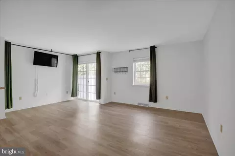 Living - 764 Keller Dr, Lititz, PA 17543 photo 1 of 1