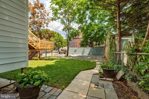 Exterior - 103 Ruby St, Lancaster, PA 17603 photo 9 of 10