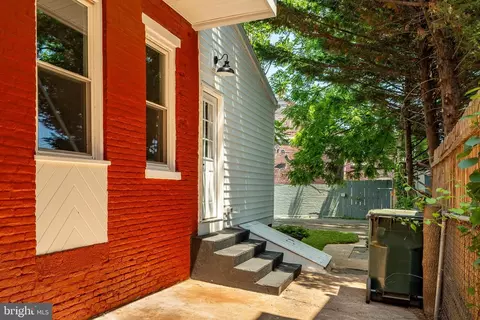 Exterior - 103 Ruby St, Lancaster, PA 17603 photo 8 of 10