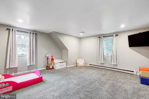 Bedroom - 109 Ciera Dr, Lititz, PA 17543 photo 6 of 7