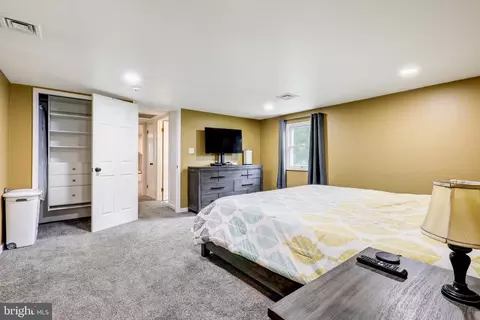 Bedroom - 109 Ciera Dr, Lititz, PA 17543 photo 5 of 7