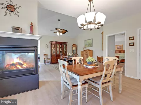 Dining - 623 Allegiance Dr, Lititz, PA 17543 photo 2 of 5
